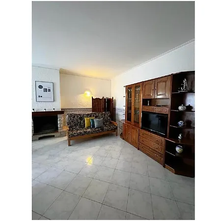 Апартаменти Apt Blue Dolphin Com Piscina - Montechoro